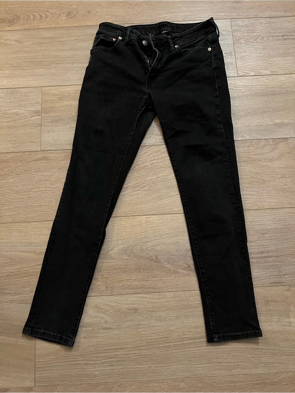 Athletic Men’s American Eagle Skinny Jeans